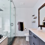 Vách tắm kính cường lực 10 ly — ảnh 1